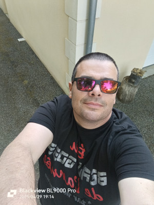 profil